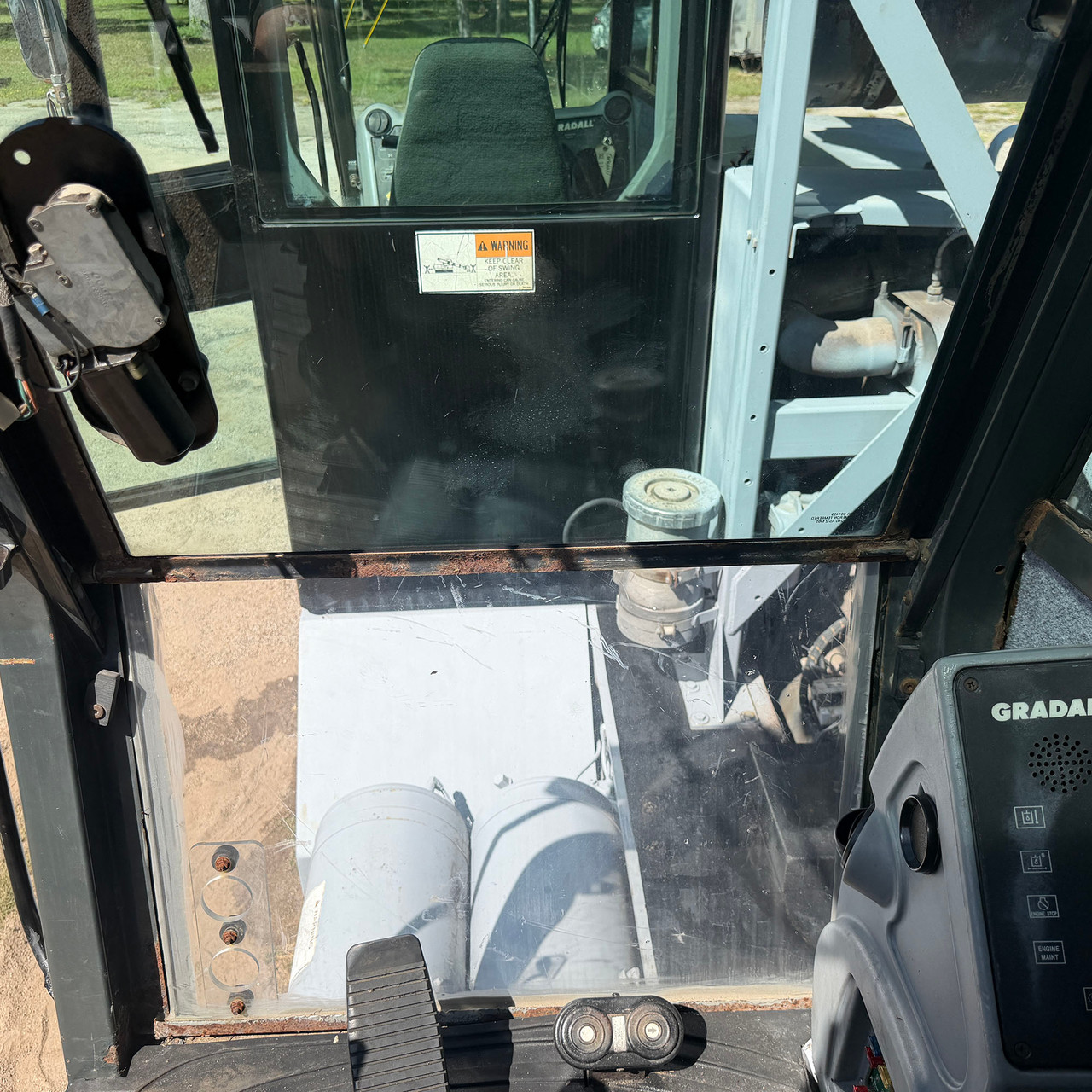 2006-GRADALL-XL3100-FOR-SALE-IMAGE13