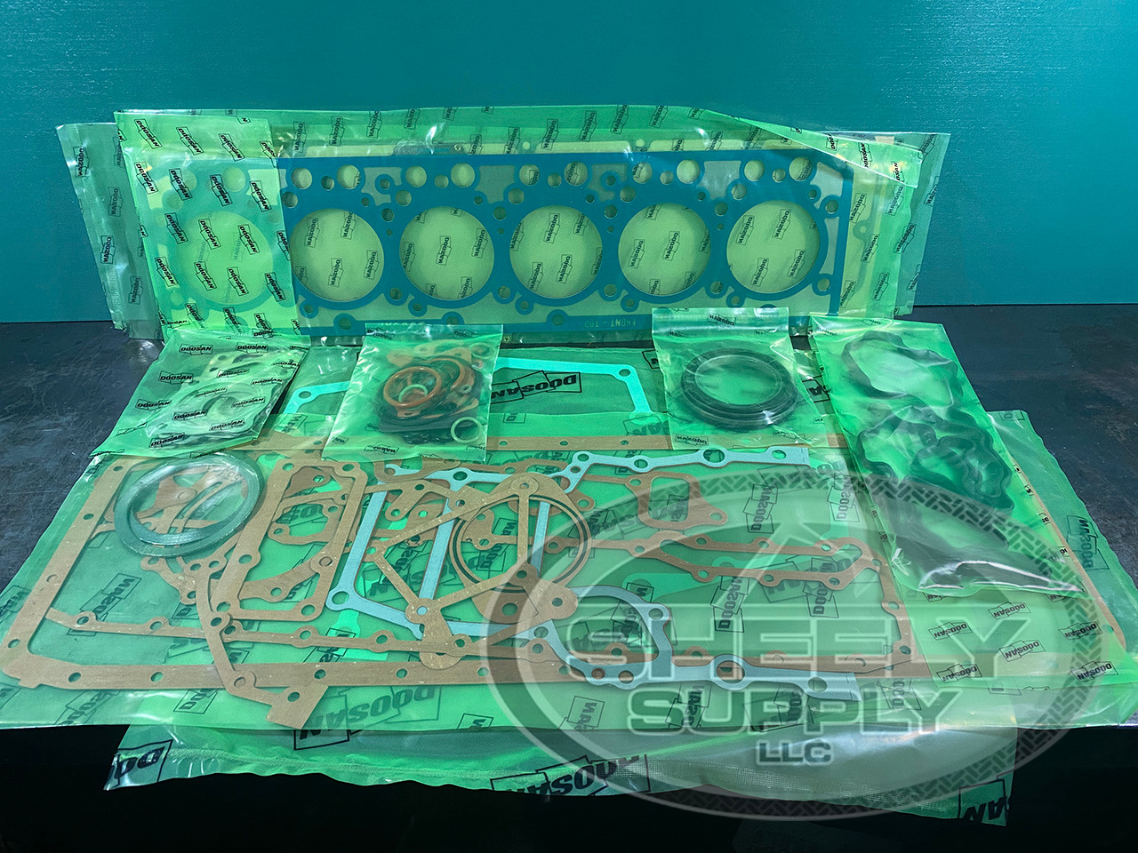 Doosan DL06P Overhaul Gasket Kit 400632-00064