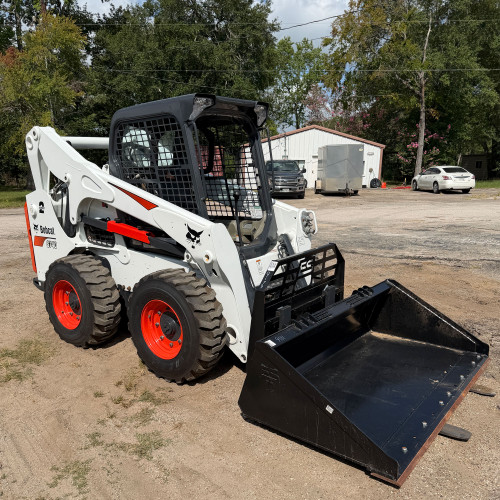 2018-BOBCAT-S740-OVERALL-IMAGE-1