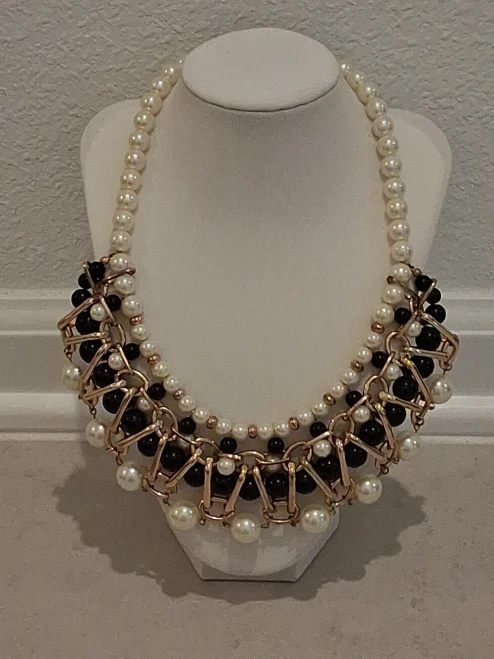 Multi-Layer Black and White Faux Pearl Necklace
