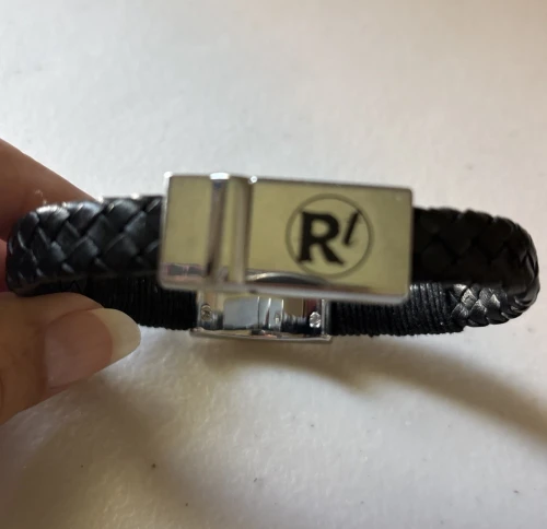 RARE- THE GREAT UNKNOWN 2015 ROB THOMAS "LIVE USB WRISTBAND" BRACELET UNISEX