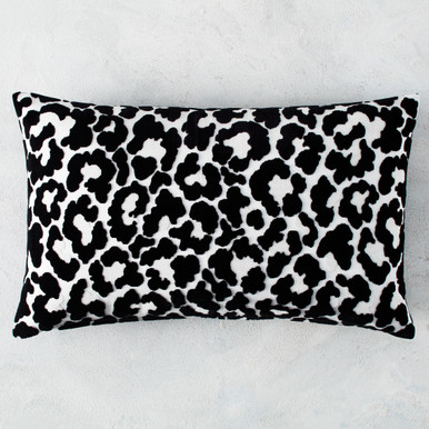 Nico Lumbar Pillow - Black/Pearl