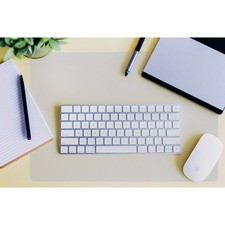 Desktex Desk Pad - Rectangle - 22" Width x 17" Depth - Polycarbonate - Crystal Clear
