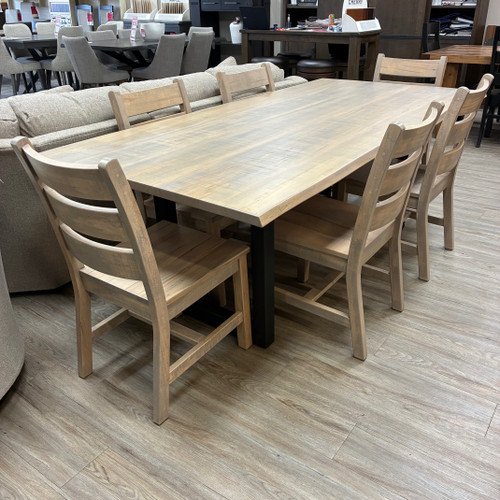 Pemberton Dining Set