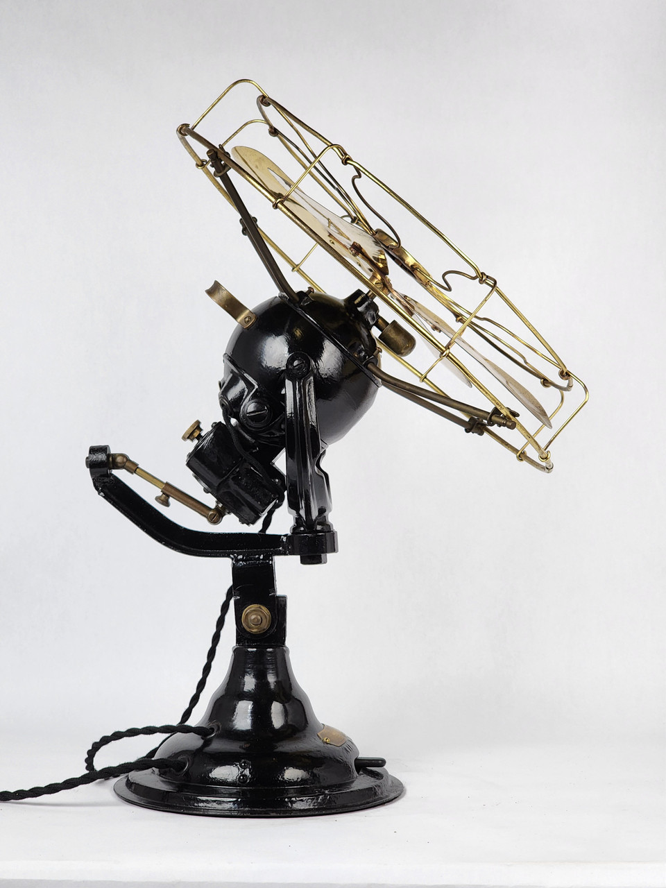Circa 1930's Professionally Restored Verity Orbital Oscillating