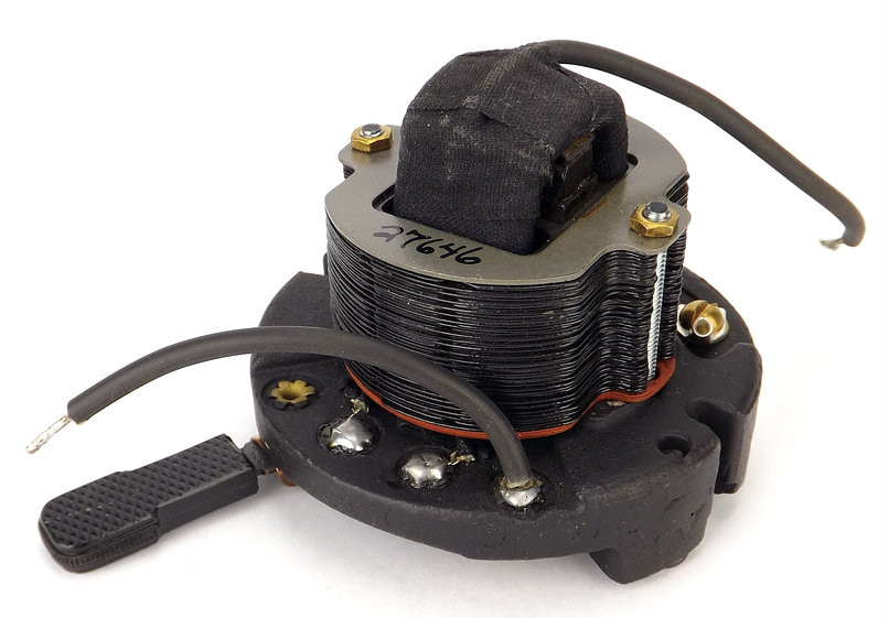 Restored Emerson 24646/27646 Switch Porcelain Base - Antique Fan