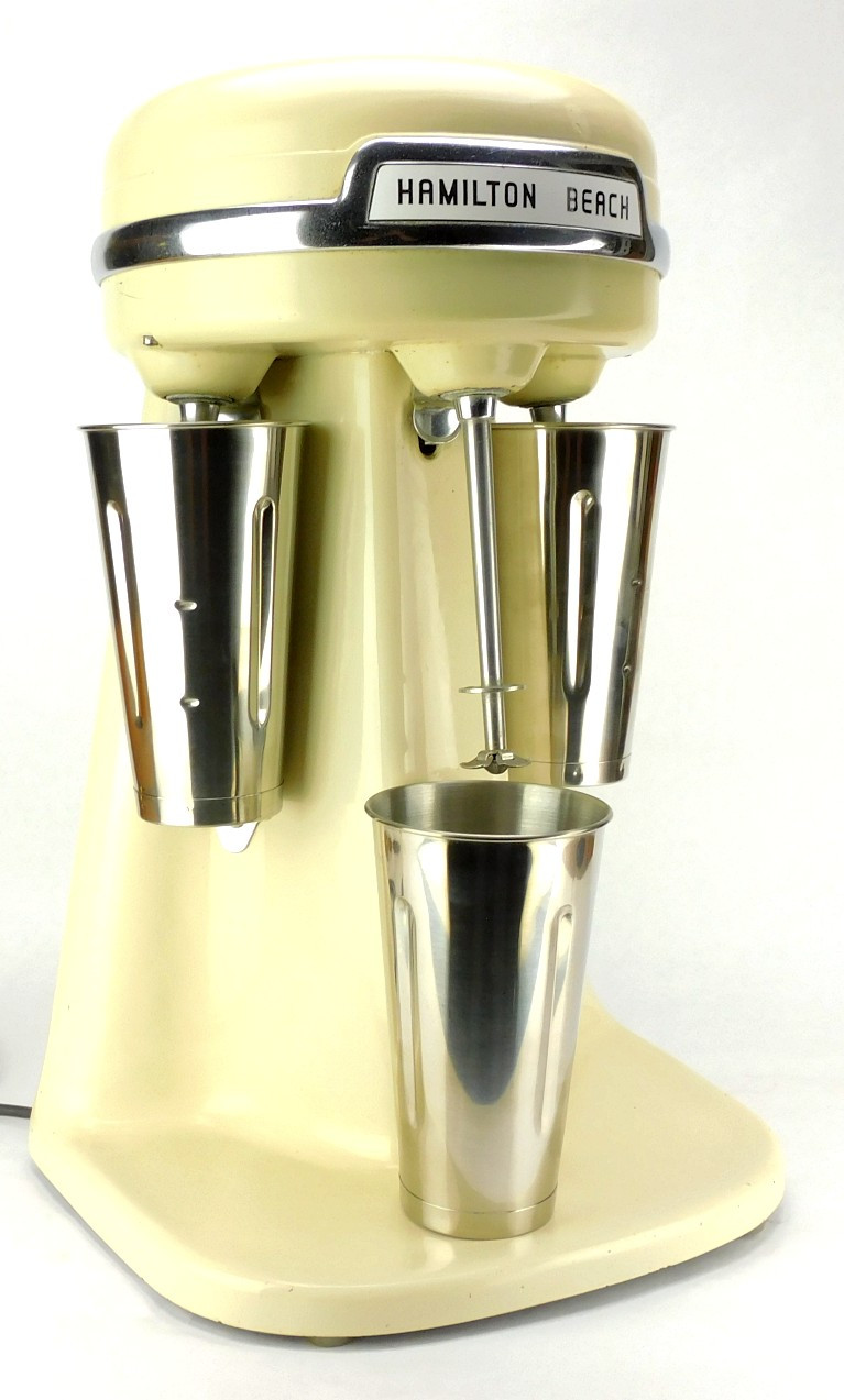 Circa 1950's Hamilton Beach Model 40 DM 3 Head Milkshake Maker Ivory