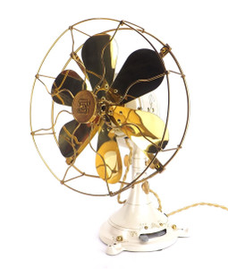 Circa 1920's Safety Car Company 32v DC Desk Fan Circa 1920's Safety Car Company 32v DC Desk Fan