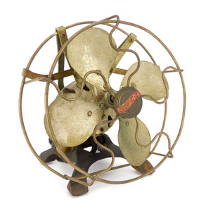 1920 8" Hamilton Beach Sew Ez Fan 1920 8" Hamilton Beach Sew Ez Fan