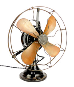 Circa 1919 12" Brass Blade/Cage GE 2 Star Oscillating Desk Fan Circa 1919 12" Brass Blade/Cage GE 2 Star Oscillating Desk Fan