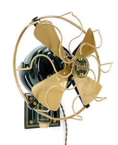 Circa 1908 Diehl "Pullman" Wall Mount 32 Volt DC Fan Circa 1908 Diehl "Pullman" Wall Mount 32 Volt DC Fan