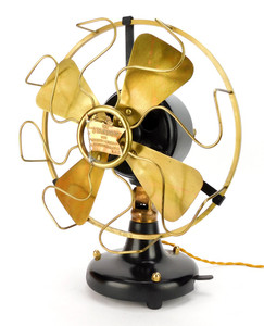 Robbins & Myers 8" Open Commutator Desk Fan Robbins & Myers 8" Open Commutator Desk Fan