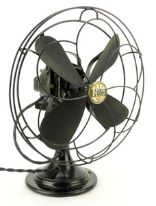 Circa 1935 10" Delco Oscillating Desk Fan Original Condition Circa 1935 10" Delco Oscillating Desk Fan Original Condition