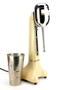 Circa 1960's Dormeyer Commercial Milkshake Maker Ivory Circa 1960's Dormeyer Commercial Milkshake Maker Ivory