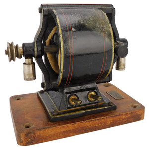 Circa 1890 Marklin Toy Motor Circa 1890 Marklin Toy Motor