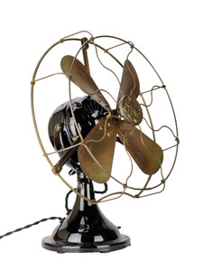Circa 1913 Earliest Example 12" GE SMY (Small Motor Yoke) Trunnion Desk Fan All Original Survivor Circa 1913 Earliest Example 12" GE SMY (Small Motor Yoke) Trunnion Desk Fan All Original Survivor