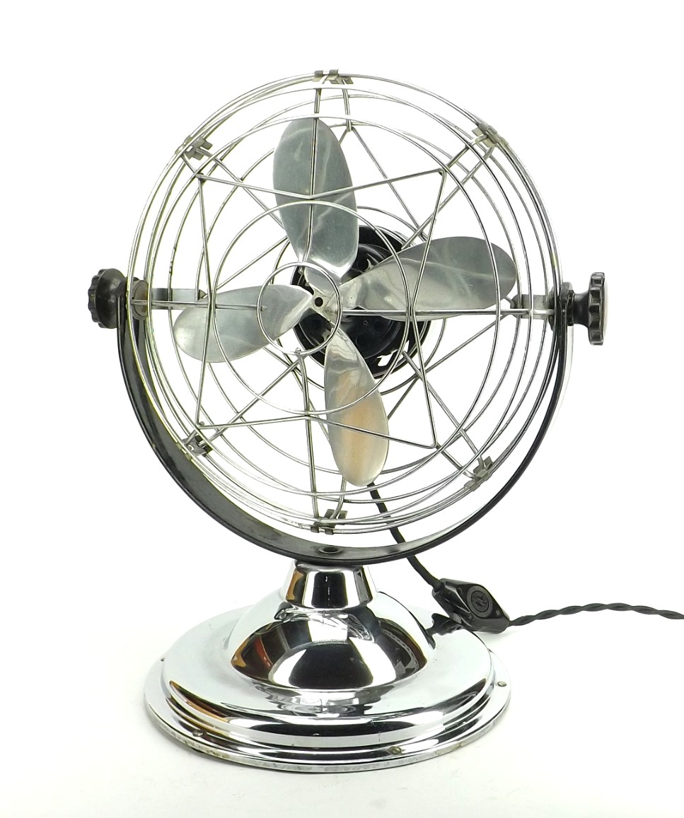 Beautiful 1940's Air Beam (Roto Beam) 10" Art Deco Desk Fan Chrome