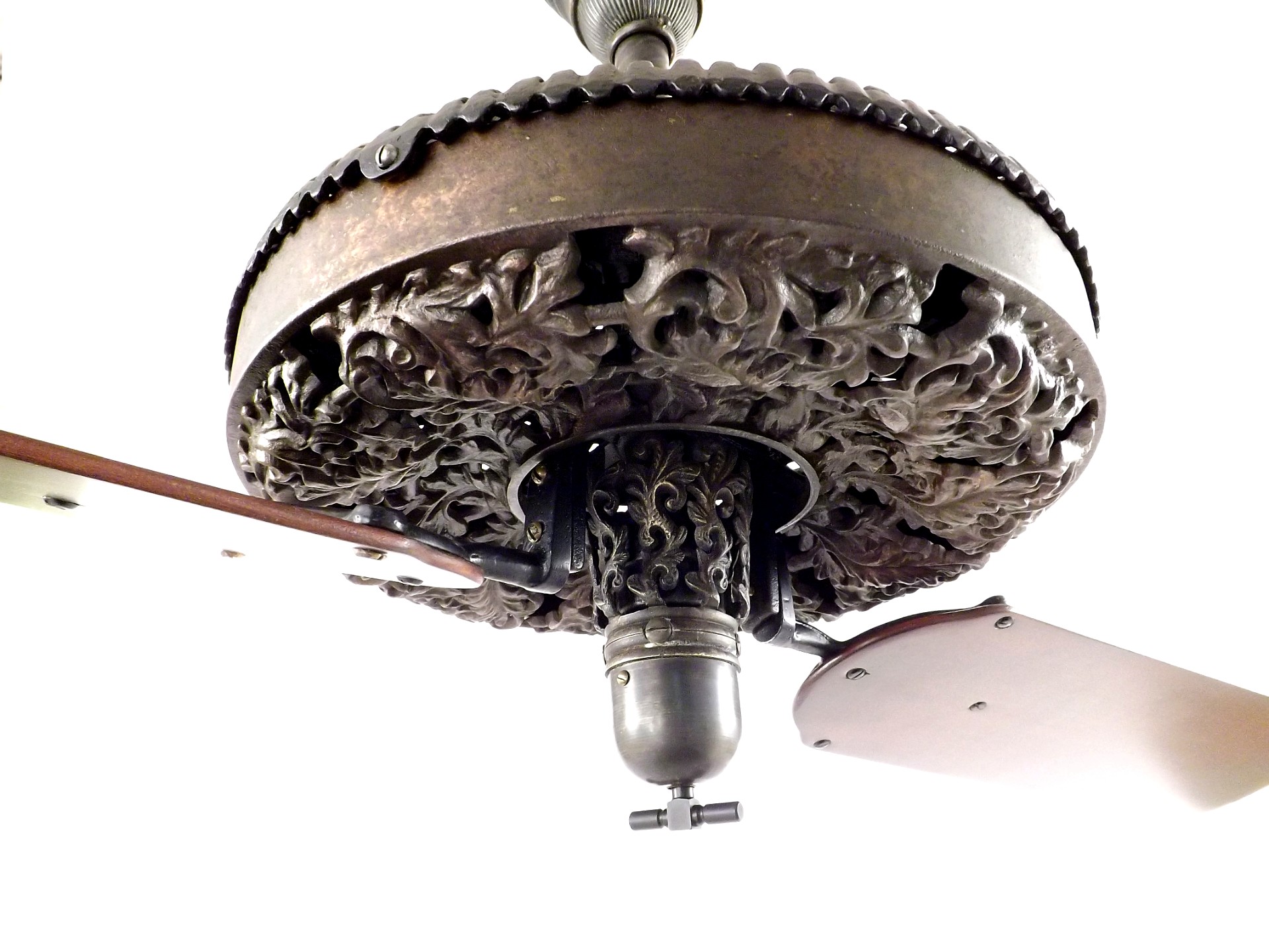 Beautiful Emerson CF28 Circa 1899 2 Blade Ceiling Fan Antique Fan