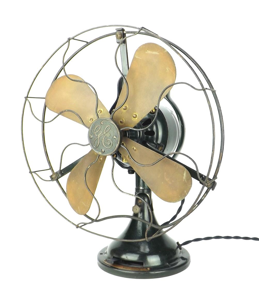 Antique General Electric Brass Blade Tabletop Fan - masajesmallorca.es