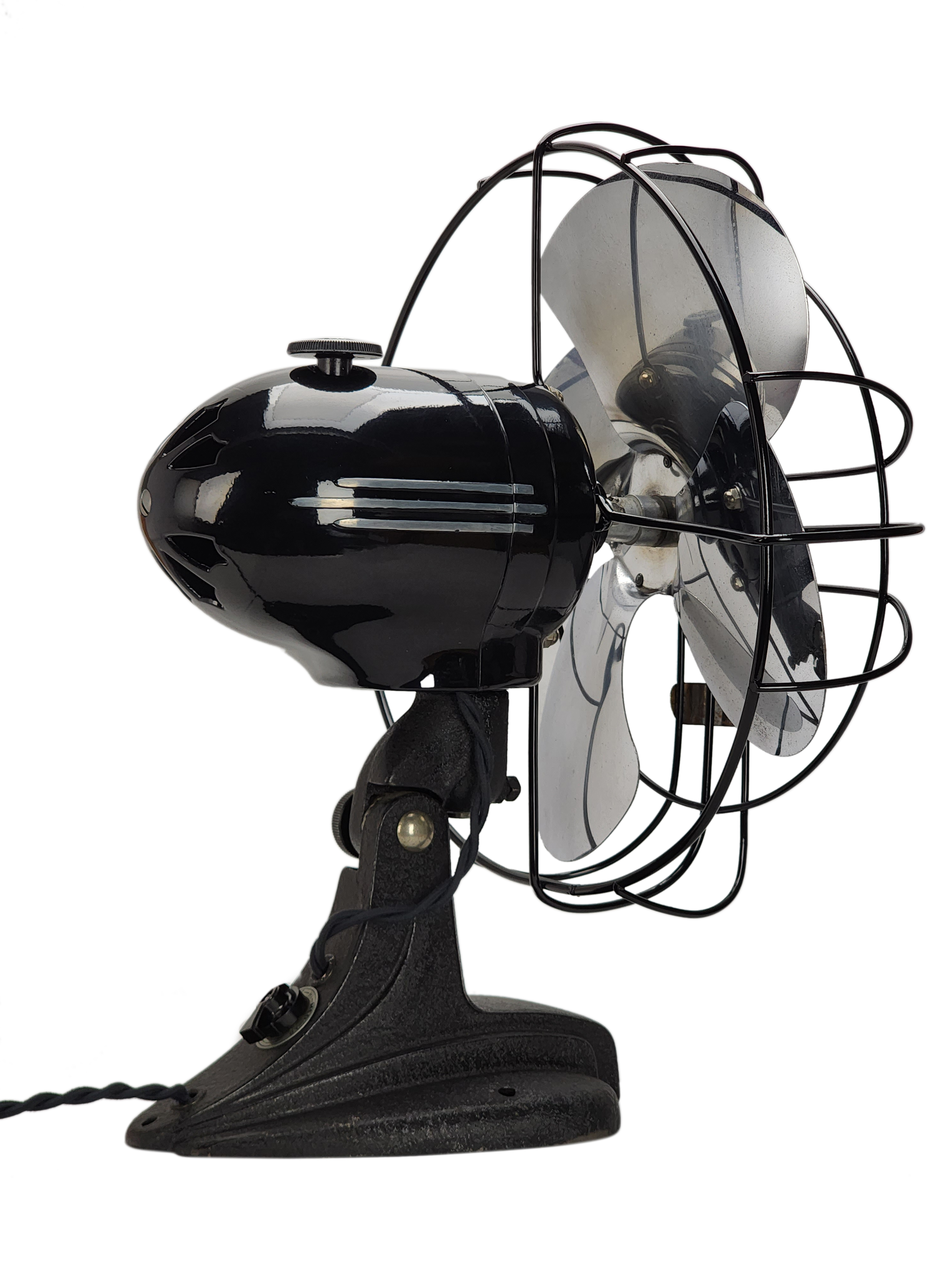 Circa 1930's Art Deco Restored 12" Spartan Oscillating Desk Fan