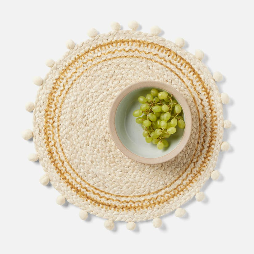 Blue Pheasant Giada White Round Placemats, Set of 4 Blue Pheasant