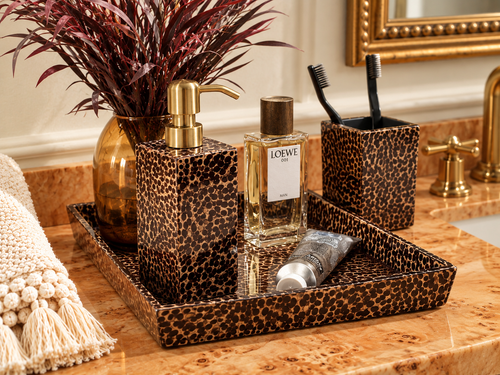 Soap Pumps & Soap Dishes