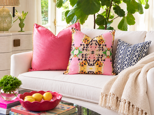Pillows & Throws