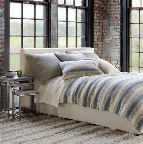 Dash & Albert Zhara Stripe Ivory Indoor/Outdoor