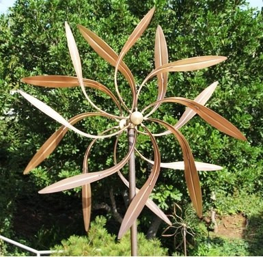 Stanwood Windskulptur Aus Kupfer – 'Spinning Ficus Leaves' – 6 Fuß Hoch, 2-flügelig – Für Garten & Terrasse