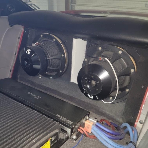 Dual FU Audio 12 Inch Subwoofer Setup w/Shark Audio 3500W Amp & Custom Ported Box