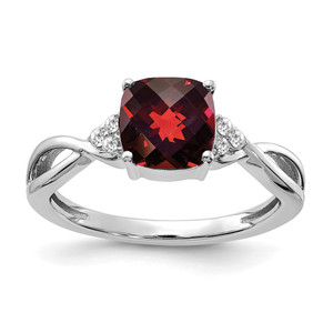 14K White Gold Checkerboard Garnet and Diamond Ring