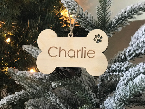 Custom Woodcrafted Pet Christmas Keepsake: A Cherished Ornament for Your Furry Friend