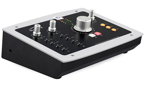 Audient iD22 USB Audio Interface w/2 Mic PreAmp, Instrument Input & Monitor Controller Functionality