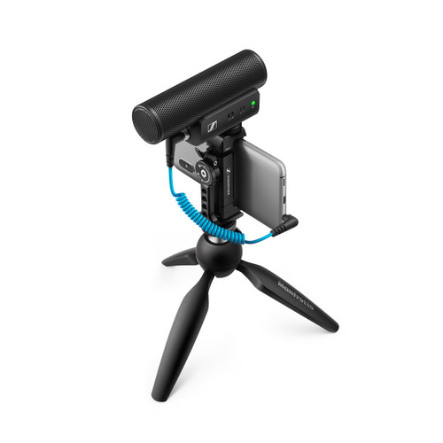 Sennheiser MKE 400 Mobile Kit On-Camera Shotgun Mic, Manfrotto Mini Tripod, Smartphone Clamp