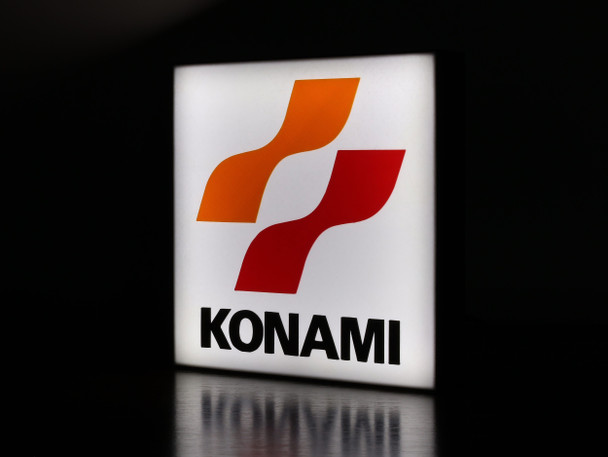 Enhance your gaming space with the 3D printed retro Konami Logo. This high-quality, LED-illuminated piece is a tribute to Konami's legendary video game legacy.