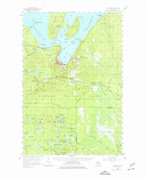 Munising, Michigan 1958 (1977) USGS Old Topo Map Reprint 15x15 MI Quad 278356