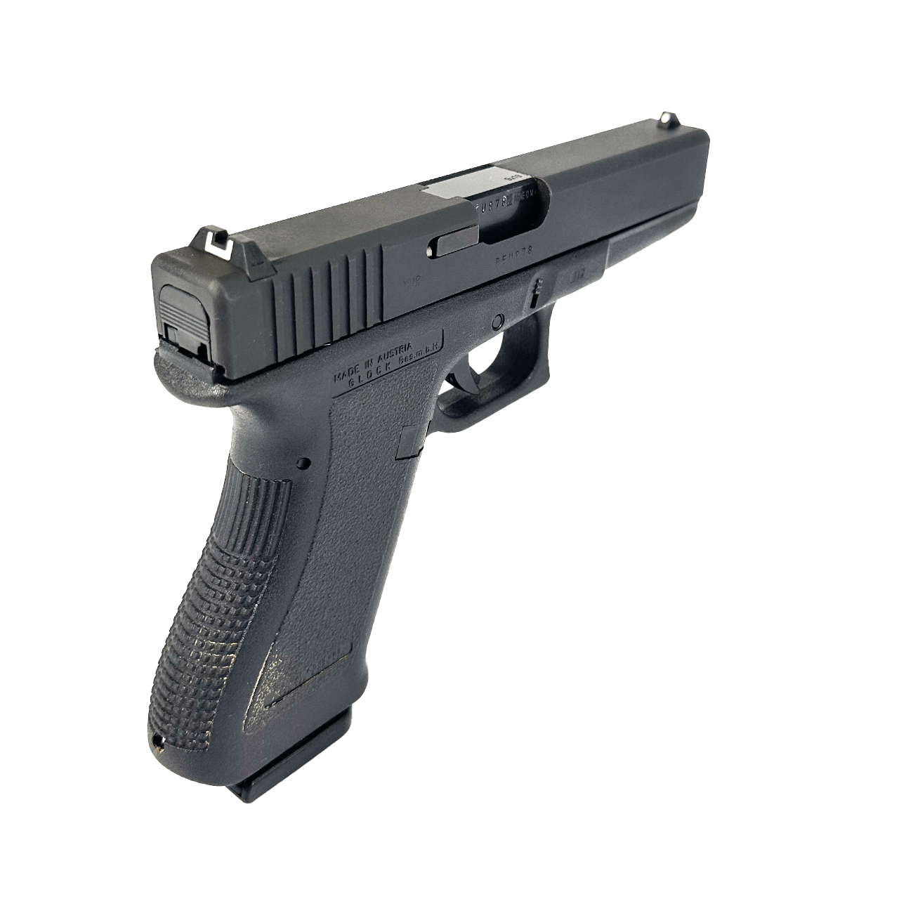 Glock 17 Gen2 – 9mm | Semi-Auto Pistol with 2 Mags & Case
