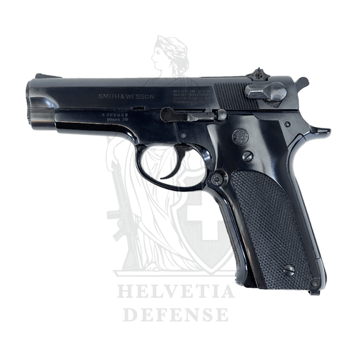 Private Collection: Smith & Wesson 59 Pistol with Adjustable Rear Sight ...