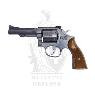 Revolver Smith & Wesson 67 4