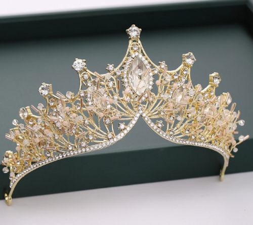 tiara with rhinestones 1