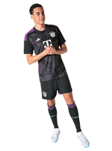 GORETZKA #8 Bayern Munich 23/24 Authentic Men's Away Shirt