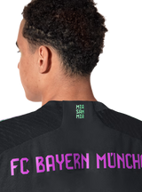 KANE #9 Bayern Munich 23/24 Authentic Men's Away Shirt