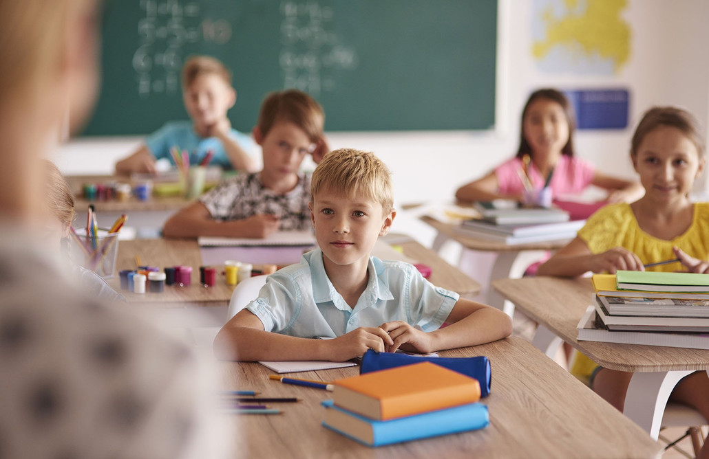 Effects of Fluorescent Lighting on Schoolchildren