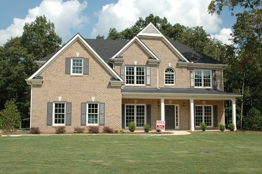 Stage Your Home For A Faster Sale With Decorative Light Covers