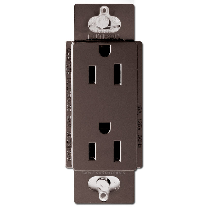 Lutron Designer Electrical Outlet 15A Claro CAR15