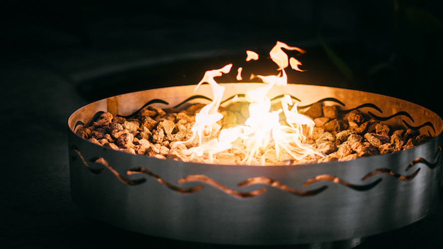 ​Your Ultimate Guide to the Best Wood to Burn in a Fire Pit