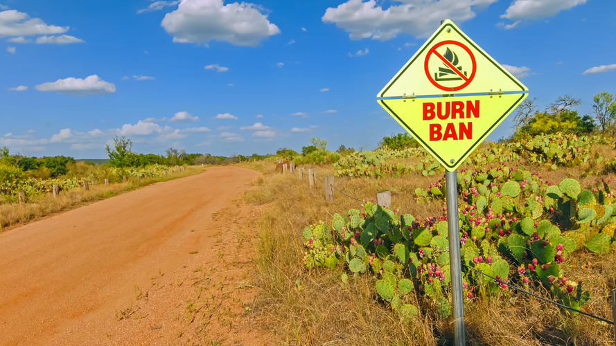 11 Dangerous Items to Avoid Burning in Your Fire Pit