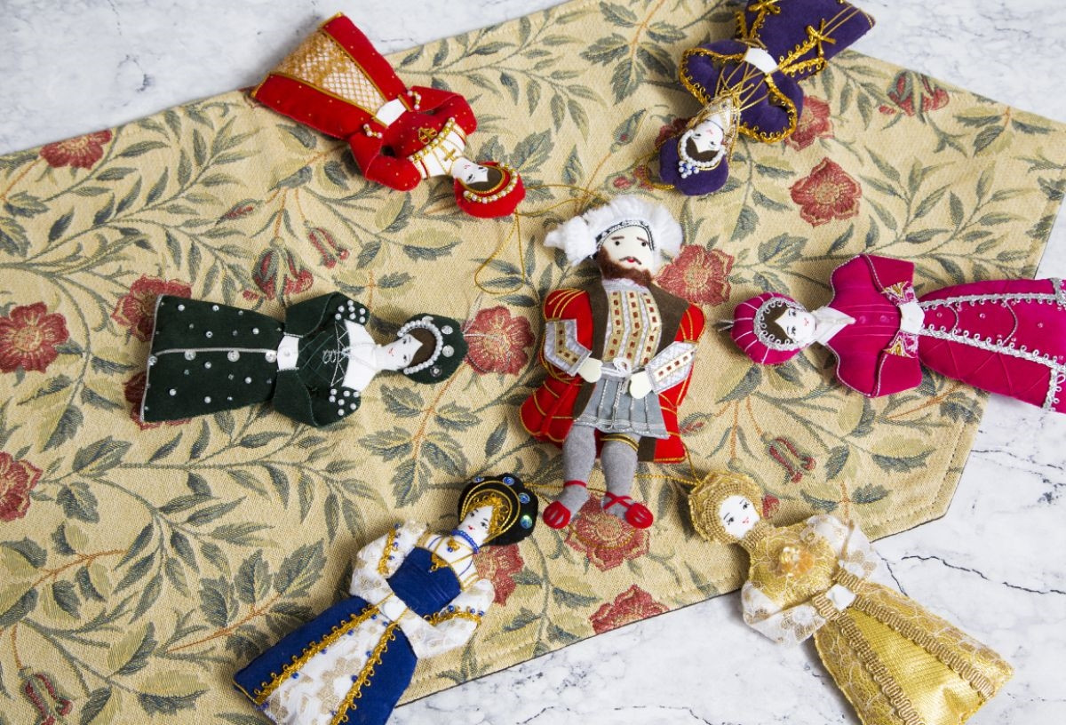 Henry VIII and his Six Wives Decoration Letterbox Gift