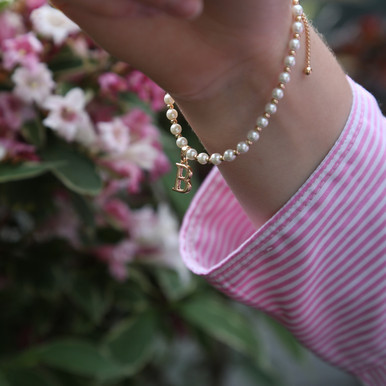 Anne Boleyn Gold Plated B Bracelet