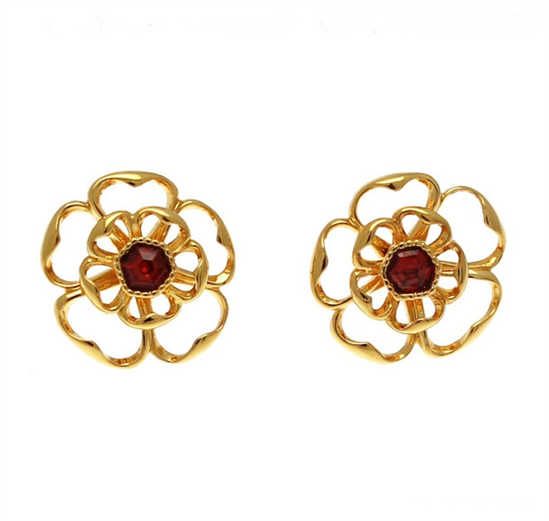 Tudor Rose Filigree Necklace and Earrings Set